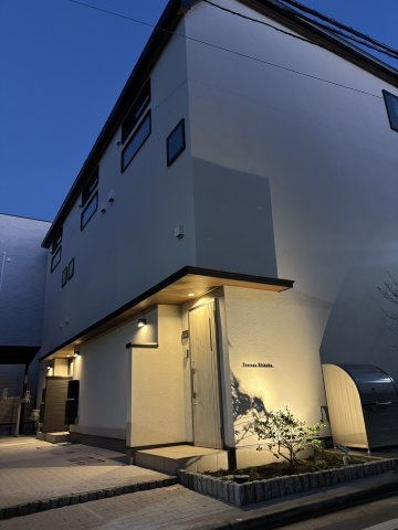 Ｔｅｒｒａｚａ　Ｍｉｓｈｕｋｕの外観