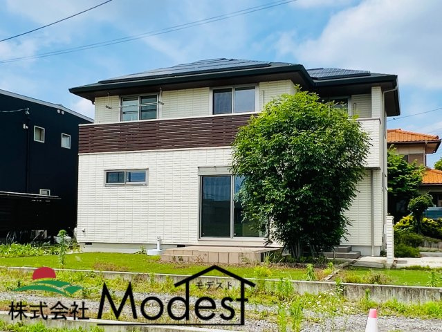 高崎市引間町の外観|年中無休で平日の仕事終わり夜２０時まで受付可能です。
事前のご予約がオススメです。お気軽にお問い合わせください。