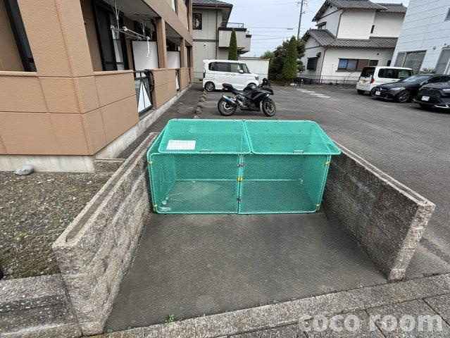 ハーフェンの駐車場