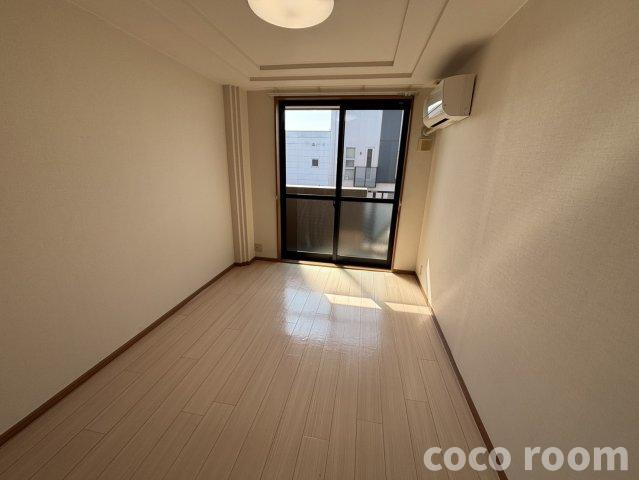 ハーフェンの居間・リビング