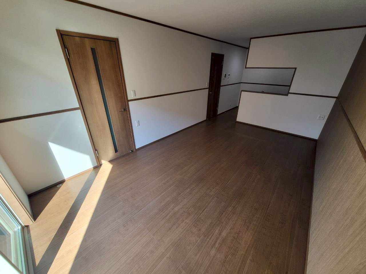 【居間・リビング】