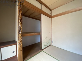 前田貸家の収納