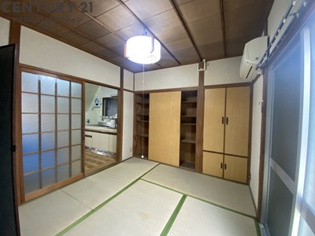 前田貸家の寝室