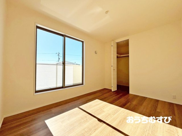 春日井市町屋町(全3棟)の洋室