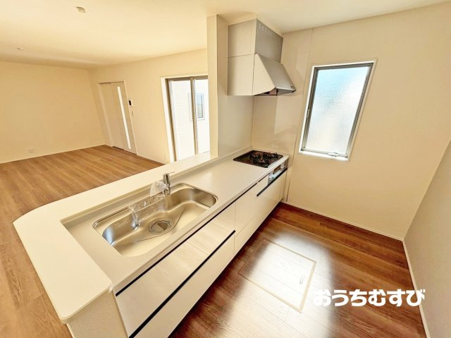 春日井市町屋町(全3棟)のキッチン