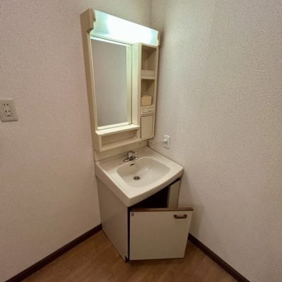 【洗面所】 | リバティハイツ