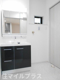 【独立洗面台】 | 白河市白坂愛宕山新築一戸建て1棟 | 朝の身支度には欠かせない独立洗面化粧台