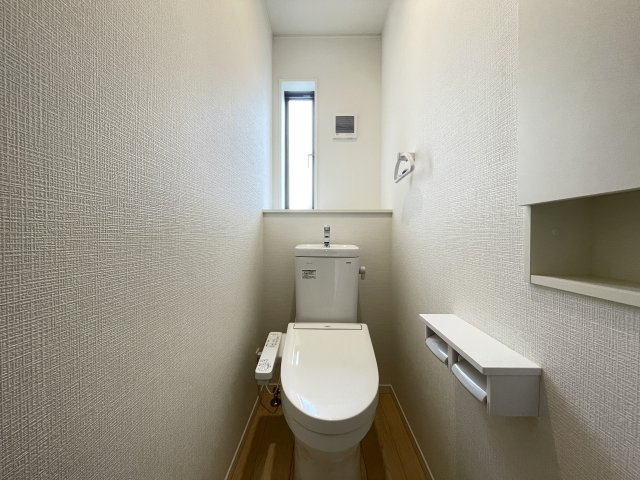 クレイドルガーデン八戸市江陽第8　2号棟のトイレ