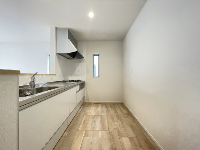 クレイドルガーデン八戸市江陽第8　2号棟のキッチン