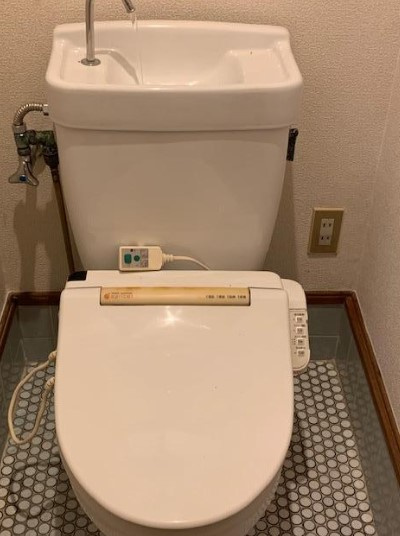 奈良市二名3丁目貸家のトイレ