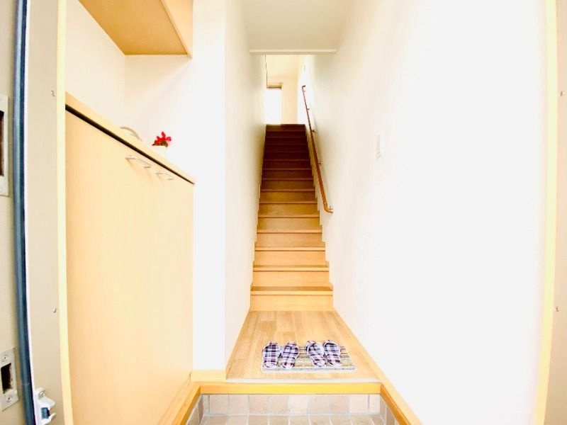 エントピアヤダⅢの玄関