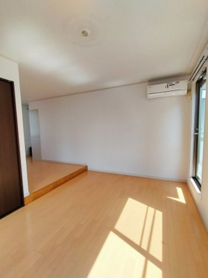 【居間・リビング】 | アトラスカーロ弐番館