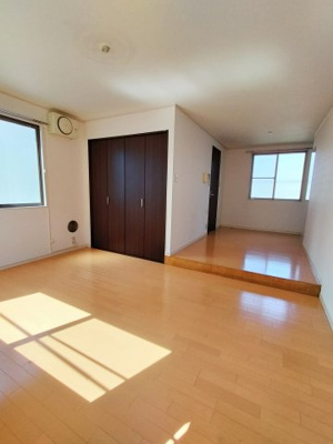 【洋室】 | アトラスカーロ弐番館