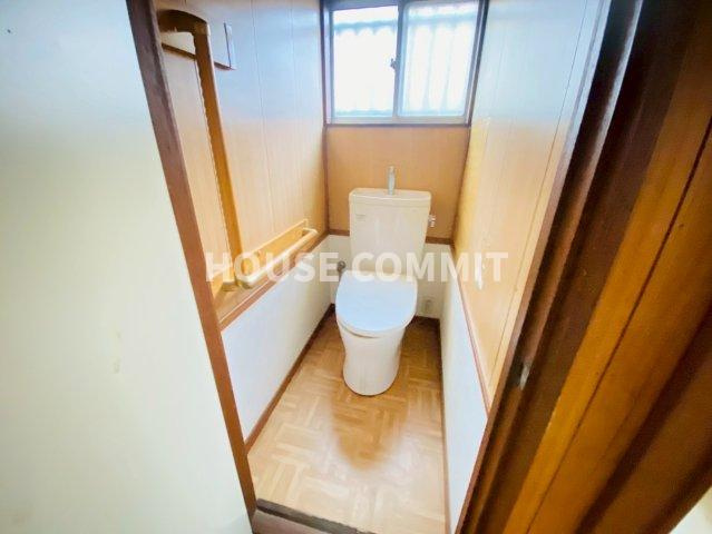 南平台　中古戸建のトイレ