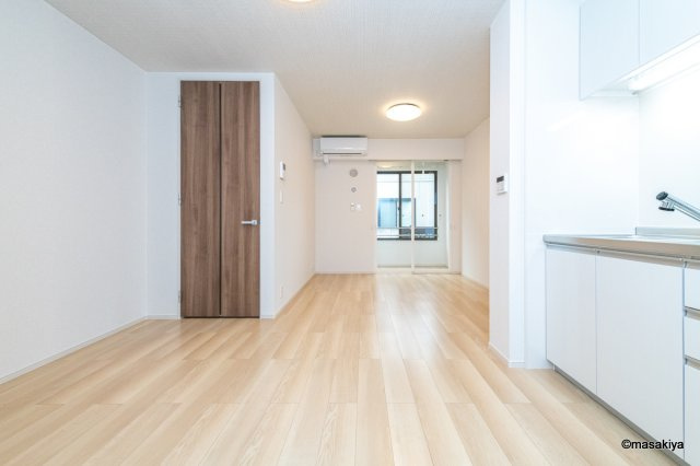 メゾン大西Ⅱの居間・リビング