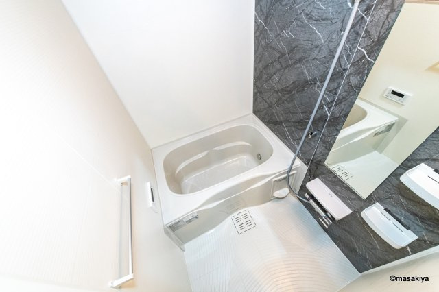 メゾン大西Ⅱの浴室