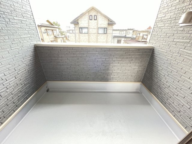 クレイドルガーデン八戸市江陽第8　4号棟のバルコニー