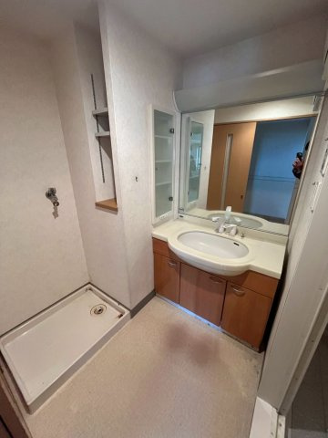 ライラ交野の独立洗面台|独立洗面台で身支度をすべて済ませてしまいましょう