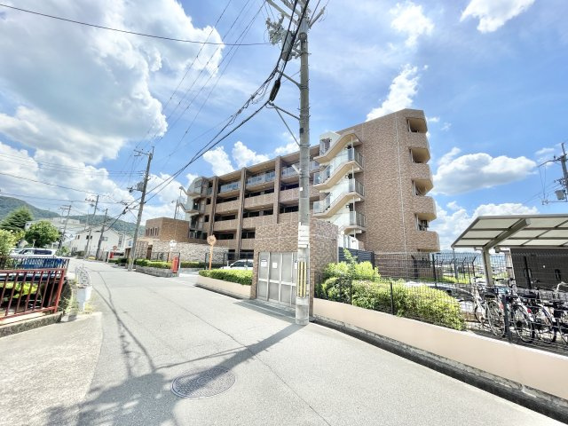 ライラ交野の外観|物件の外観です