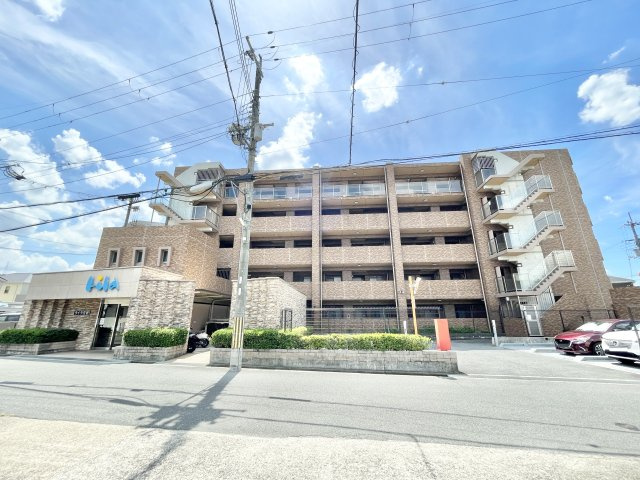 ライラ交野の外観|建物外観を気になさる方へ、見た目の良い物件です