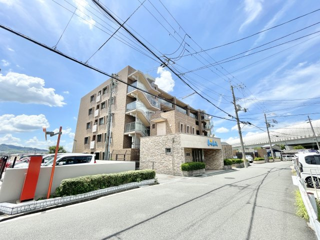 ライラ交野の外観|外観もきれいです