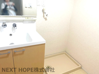 【洗面所】 | ディオ・フェルティ伊丹昆陽 | 洗面室内には室内洗濯機置き場もございます♪