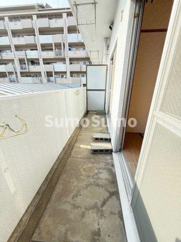 甲南ビルのバルコニー