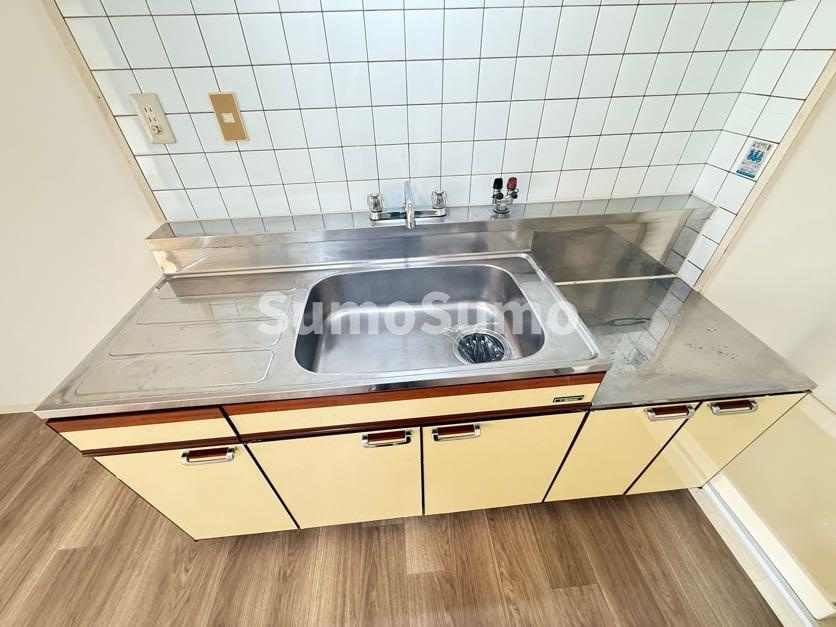 甲南ビルのキッチン