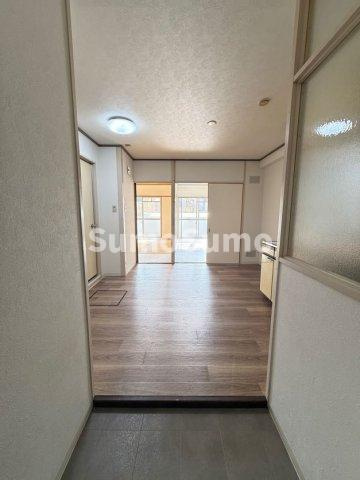 甲南ビルの玄関