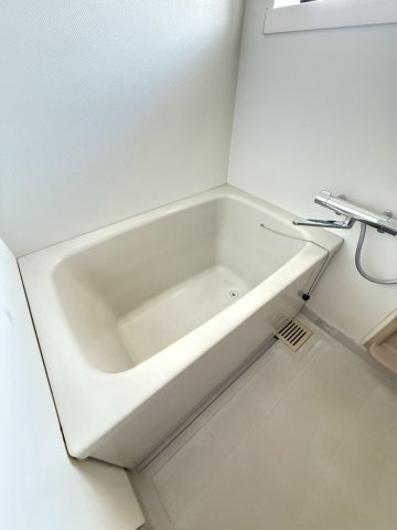 メゾン桃山台の浴室