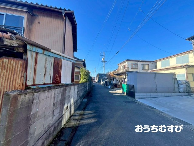 春日井市岩野町第2(全1棟)の前面道路含む現地写真