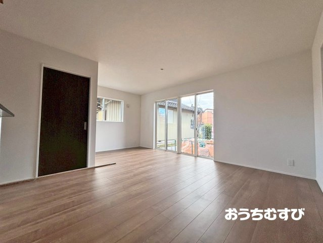 春日井市岩野町第2(全1棟)の居間・リビング