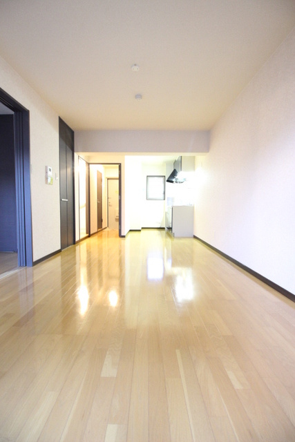 パークマンション旭駅前Ⅱの居間・リビング|広いリビング★