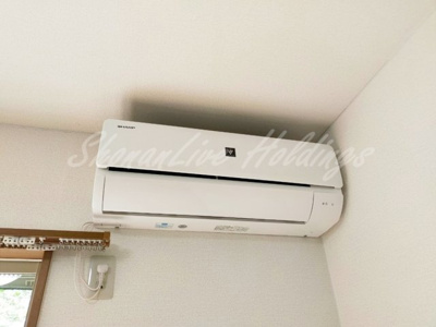 【設備】 | スクイレル極楽寺 | エアコン付き♪