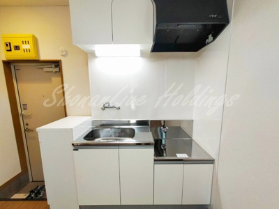 【キッチン】 | スクイレル極楽寺