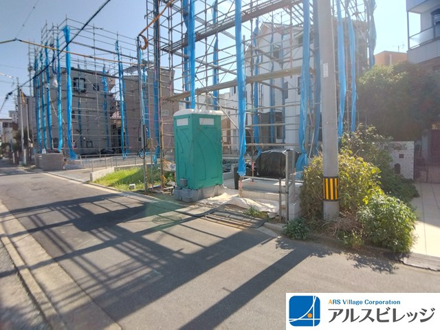 新築／志木市本町3丁目　第1　全2棟の前面道路含む現地写真