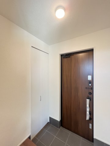 磯城郡田原本町秦庄の玄関|内玄関