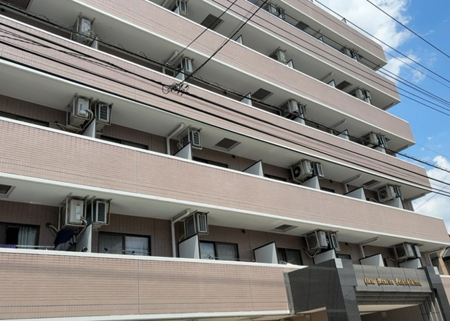 【構造・工法・仕様】 | ライオンズマンション八王子北野　 | ＳＲＣ造は強度や耐震性の面でもRC造と比べて優れています。そのため、10階建以上の高層または超高層マンションなどの建築にも多く採用されています。柱や梁などのサイズが小さくても高い耐震性を確保できます。