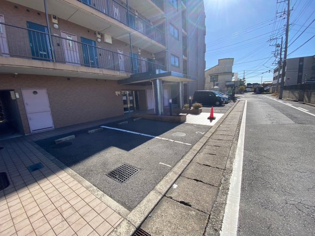 【駐車場】 | ※空き要確認