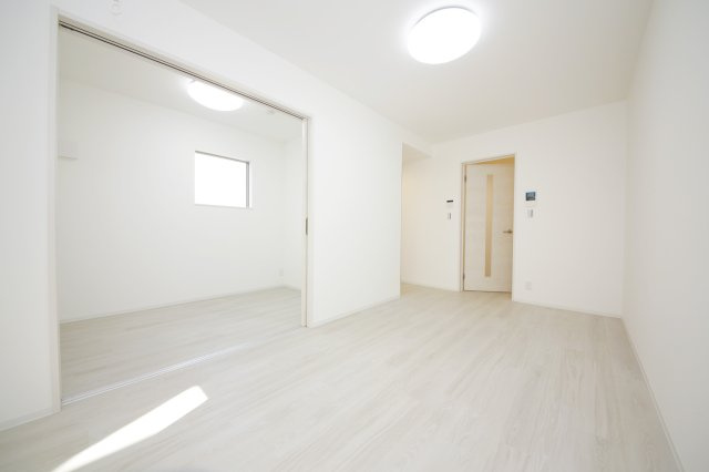 ジーメゾン柴田エクシアの居間・リビング