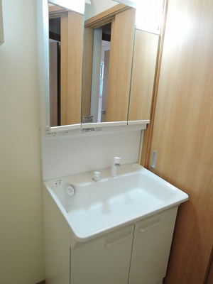 【洗面所】 | Laki