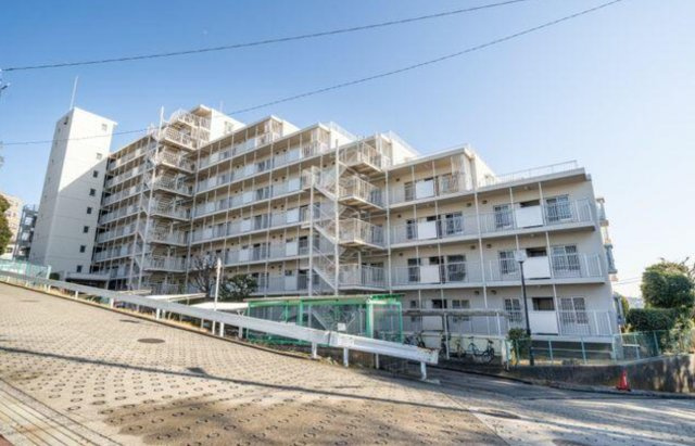 パイロットハウス・サン戸塚【仲介手数料無料】の外観