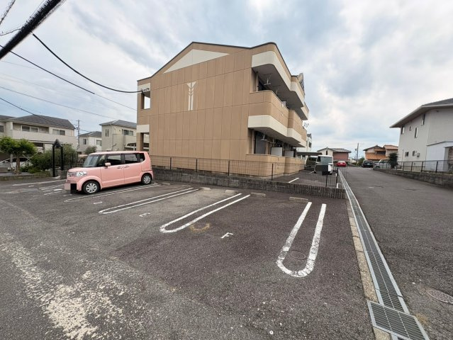 ブルーフェアリーの駐車場
