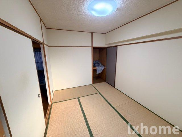 寿マンションの和室