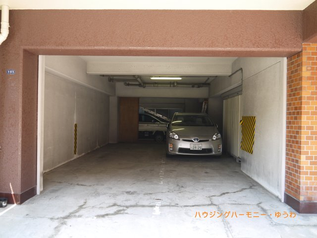 【駐車場】 | リーフハイツ徳栄 | 自走式の駐車場がありますので、車必須のかたには、安心です。