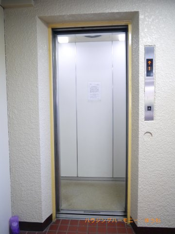 【その他共用部分】 | リーフハイツ徳栄 | 勿論エレベーターが備え付けられています。