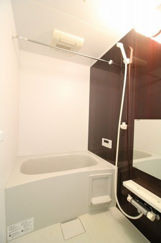 La Primavera 和白東の浴室|落ち着いた空間のお風呂です