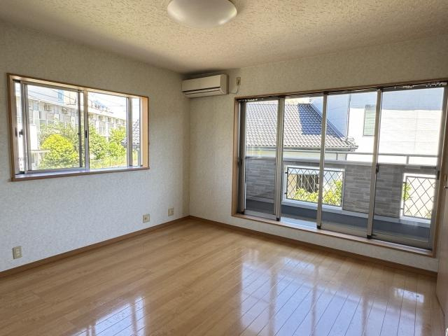 高知市瀬戸南町1丁目　中古戸建ての洗面所