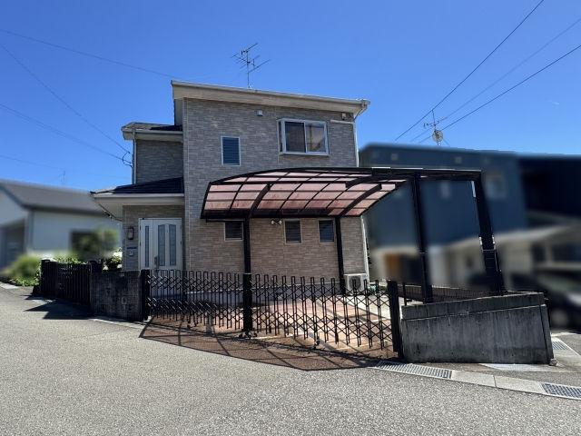 高知市瀬戸南町1丁目　中古戸建ての駐車場