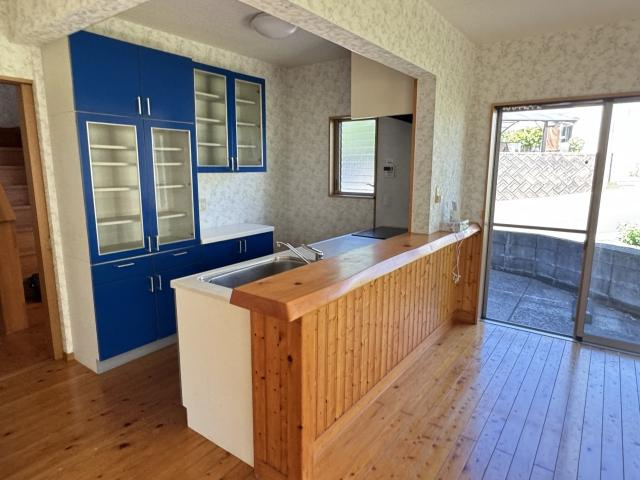 高知市瀬戸南町1丁目　中古戸建てのキッチン